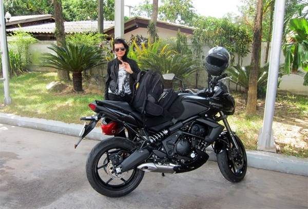 в поездке по Таиланду на мотоцикле Kawasaki Versys